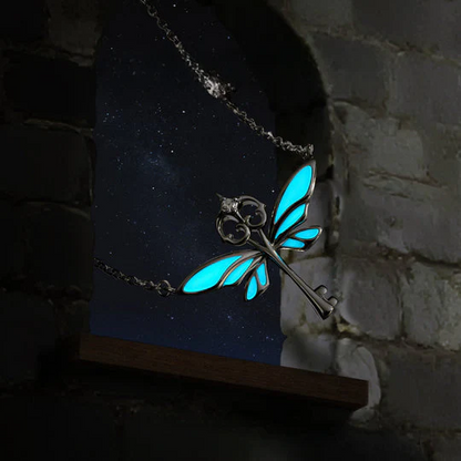 Harry Potter - Flying Keys Necklace | Glow-in-the dark Design
